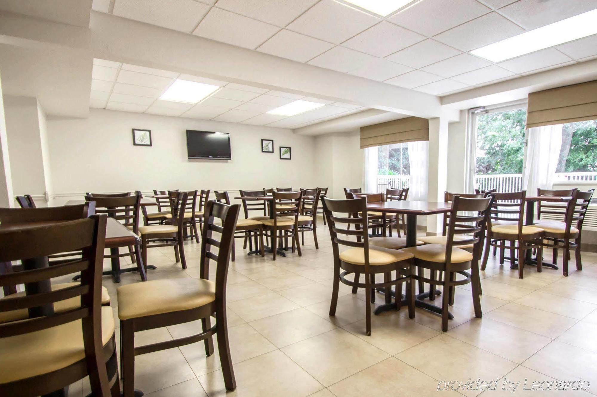Sleep Inn & Suites Riverfront Ellenton Exterior photo