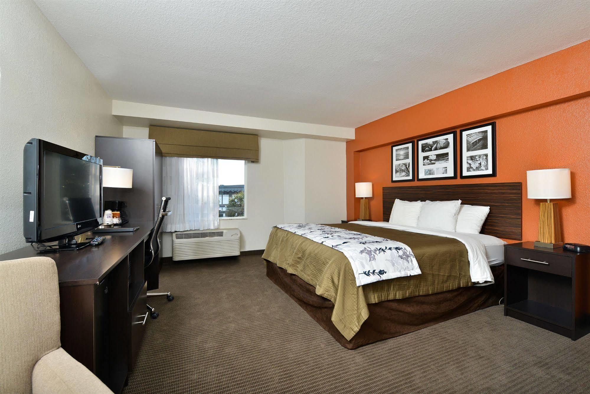 Sleep Inn & Suites Riverfront Ellenton Exterior photo