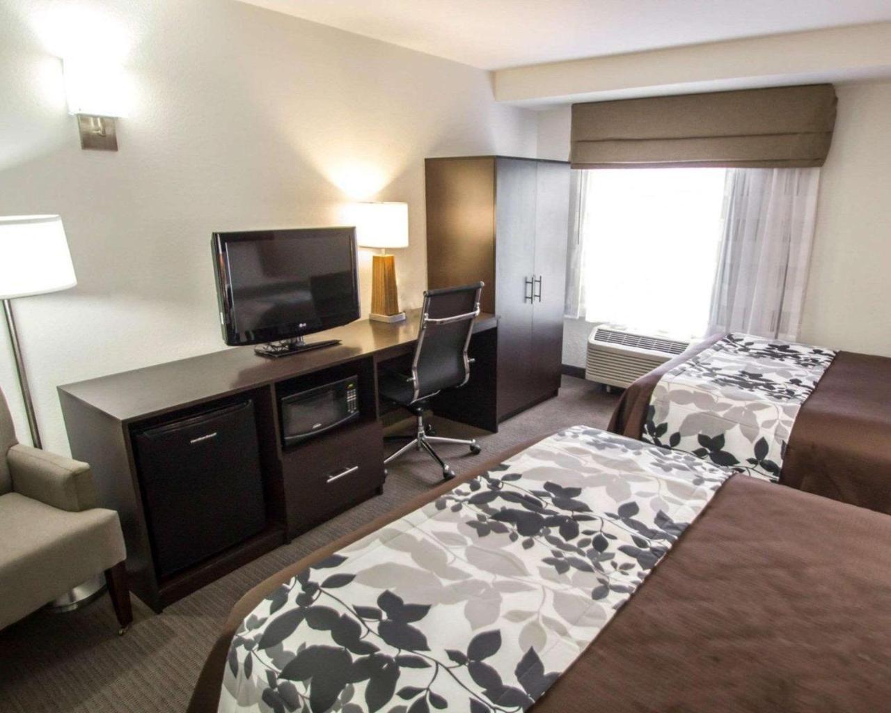 Sleep Inn & Suites Riverfront Ellenton Exterior photo